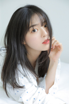 年轻女教师在线观看